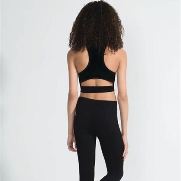 Capezio Women’s Seamless Rib Crop Top – NWT Olive Green, Size M/L (11375W) - Picture 3 of 6